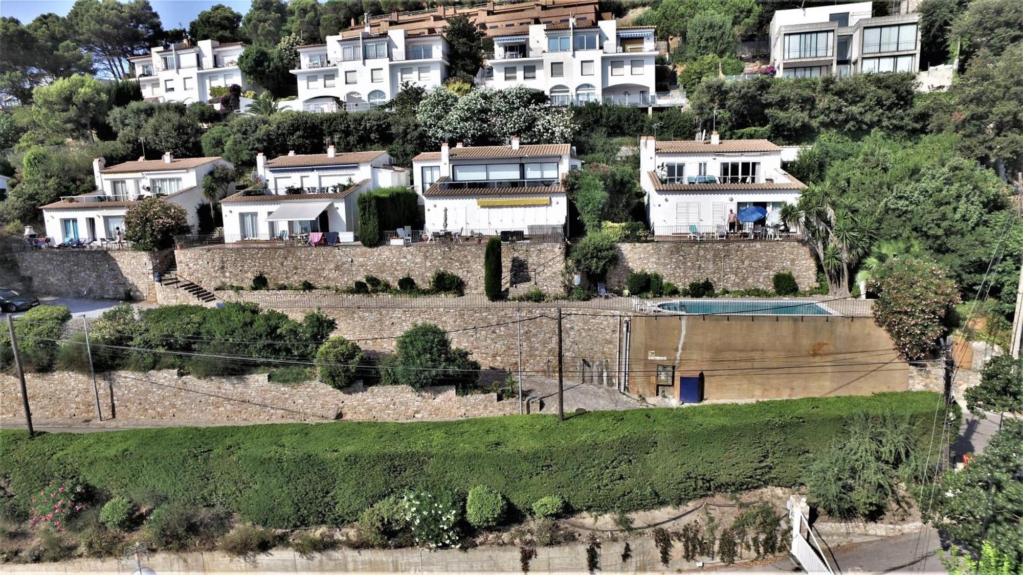 Sol y Mar 8-Maison jumelée avec terrasse, piscine et parking communautaire, surplomb de mer Begur Esterno foto